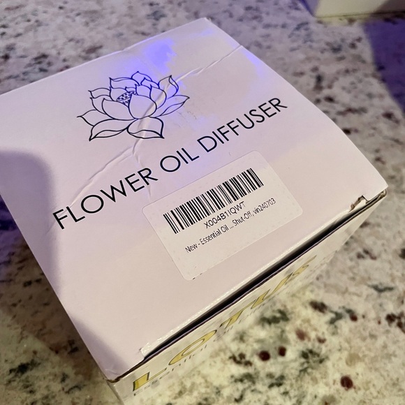 NIB Lotus Vyaime Salt Lamp Essential Oil Diffuser - Picture 6 of 8